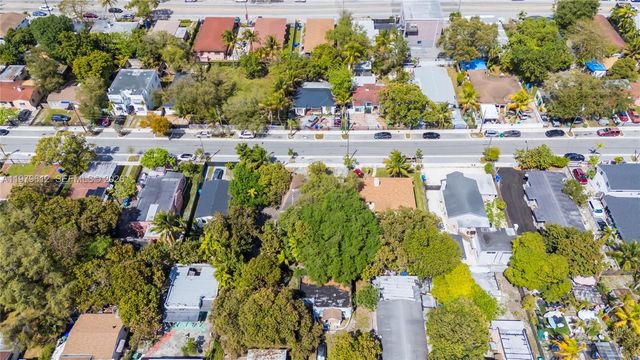 98 NE 70th St, Miami, FL 33138