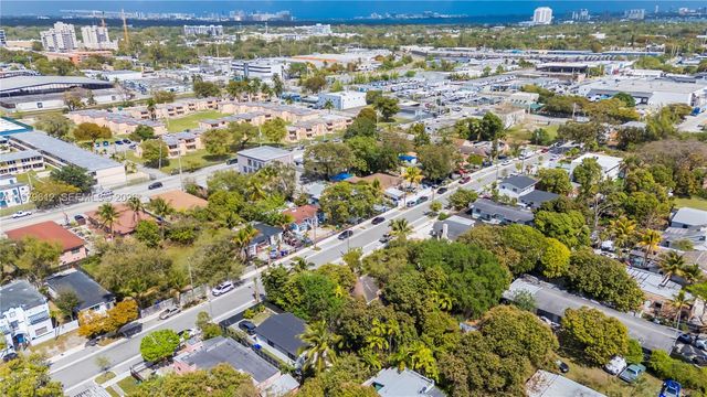 98 NE 70th St, Miami, FL 33138