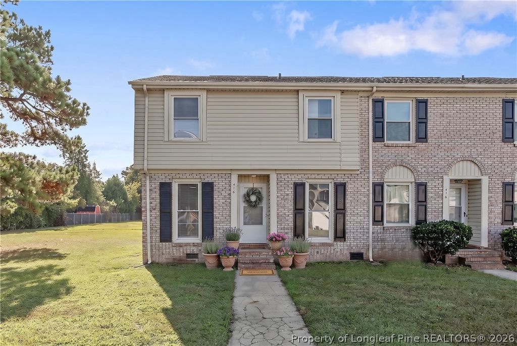 416 Kirkcaldy Court, Fayetteville, NC 28314 — exterior