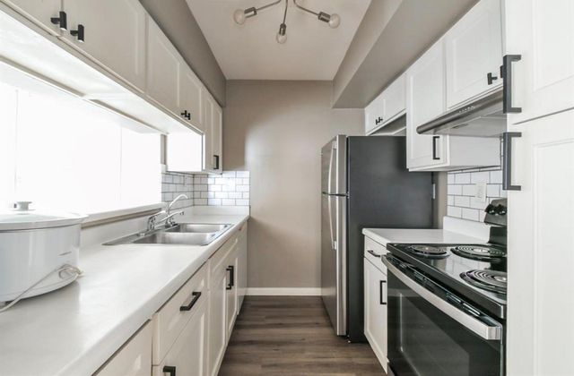 8529 Hearth Drive 25, Houston, TX 77054