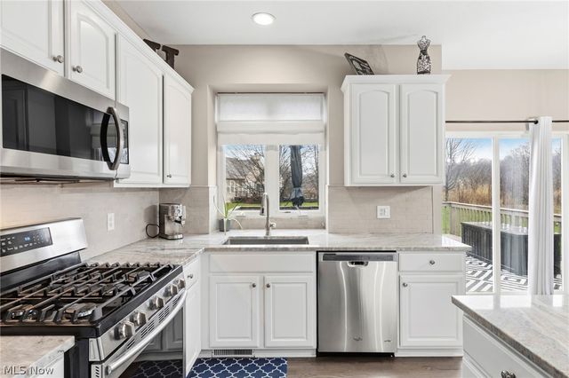 1181 Hamilton Drive, Broadview Heights, OH 44147