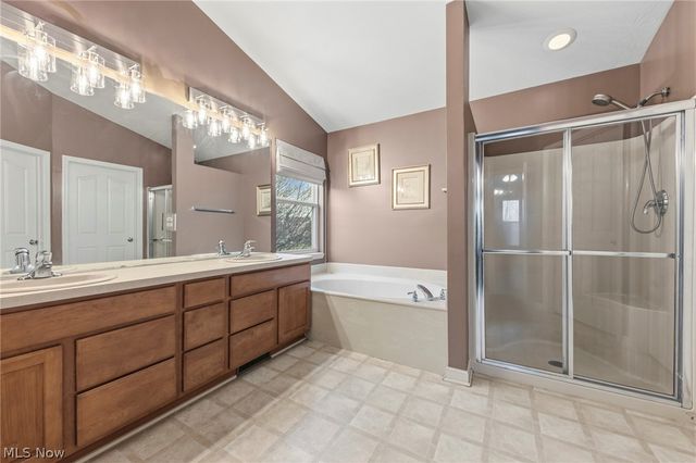 1181 Hamilton Drive, Broadview Heights, OH 44147
