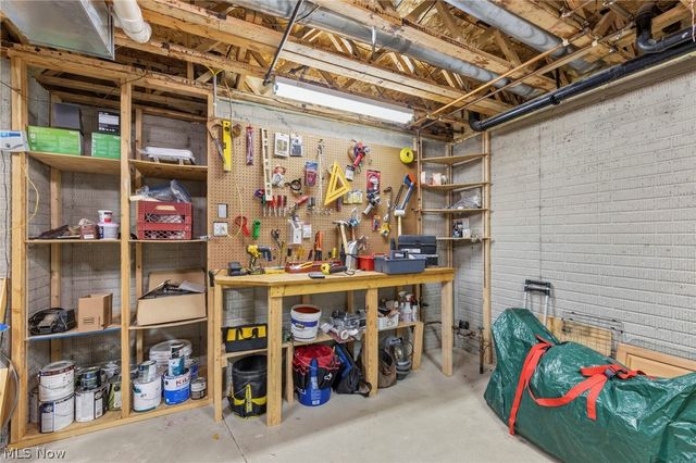 1181 Hamilton Drive, Broadview Heights, OH 44147