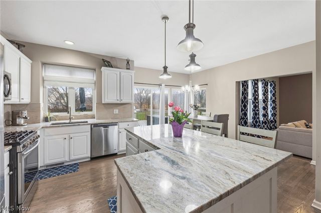 1181 Hamilton Drive, Broadview Heights, OH 44147