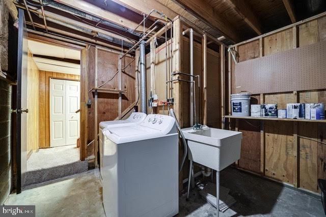 7476 ADAMS PARK CT, Annandale, VA 22003