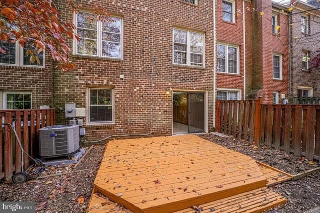 7476 ADAMS PARK CT, Annandale, VA 22003