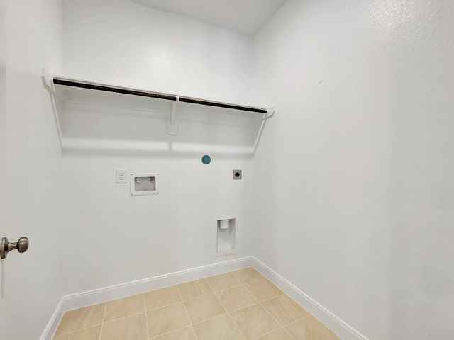 220 Raine Manor Court, Montgomery, TX 77316