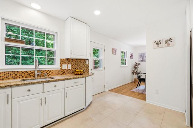 13410 DOWLAIS DR, Rockville, MD 20853