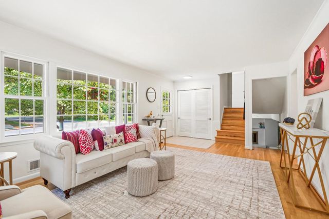 13410 DOWLAIS DR, Rockville, MD 20853