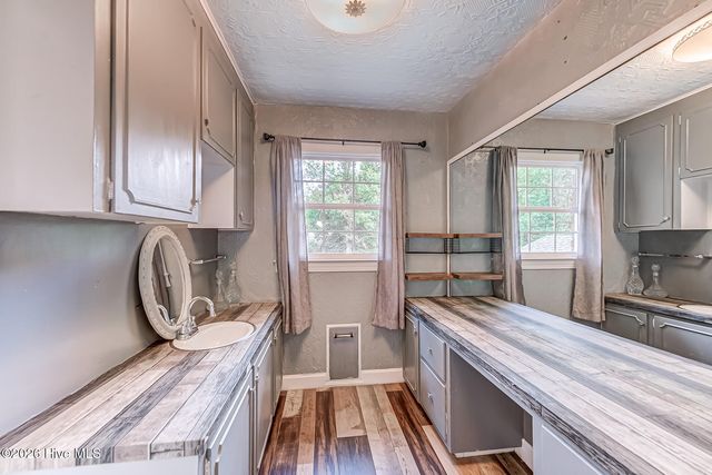 1502 Oconee Avenue, Conway, SC 29527