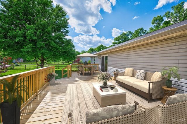 1331 Cathy, Amelia, OH 45102
