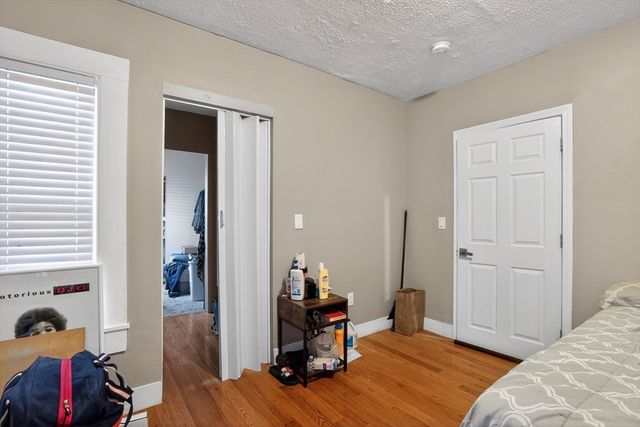 21 Montrose St, Boston, MA 02119