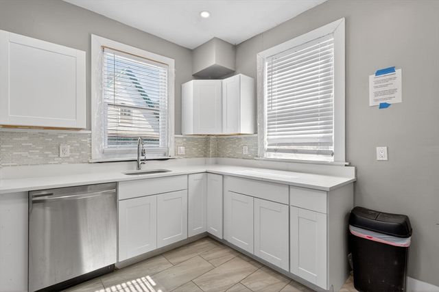 21 Montrose St, Boston, MA 02119
