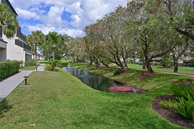 6287 MIDNIGHT PASS ROAD 201, Sarasota, FL 34242