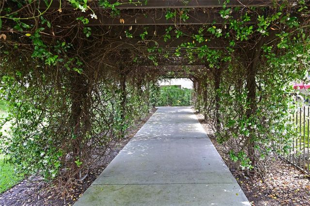 6287 MIDNIGHT PASS ROAD 201, Sarasota, FL 34242