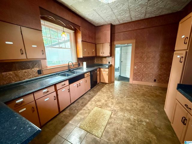 118 WESTERN AVENUE, Sylacauga, AL 35150