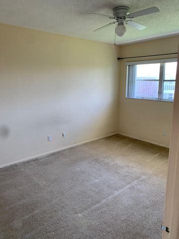 2453 NE 51st Street D316, Fort Lauderdale, FL 33308