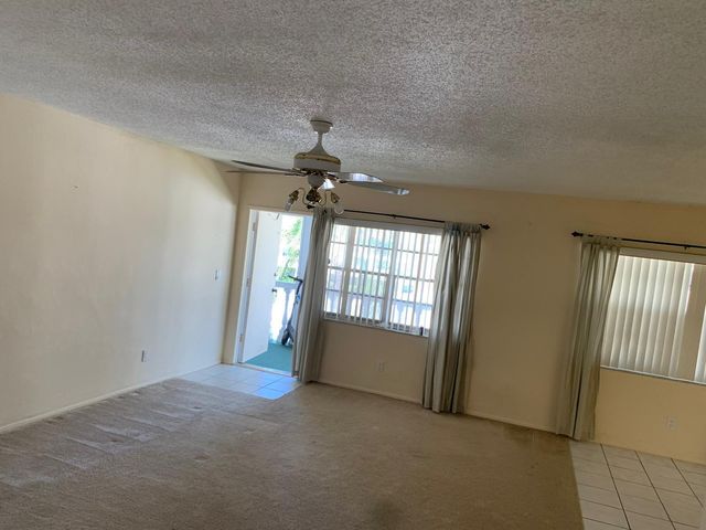 2453 NE 51st Street D316, Fort Lauderdale, FL 33308