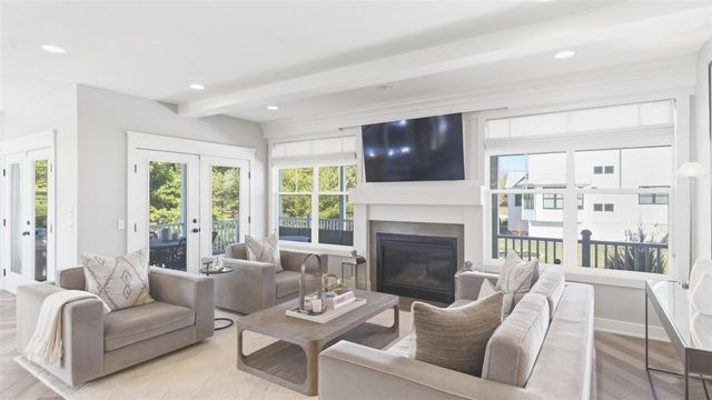 7856 Drake Ridge, Kalamazoo, MI 49009