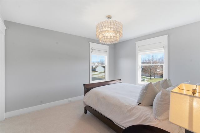 7856 Drake Ridge, Kalamazoo, MI 49009