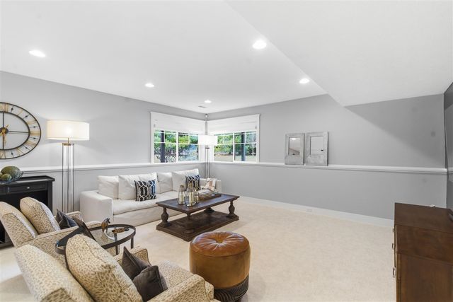 7856 Drake Ridge, Kalamazoo, MI 49009