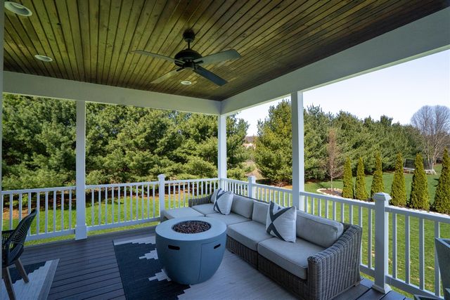 7856 Drake Ridge, Kalamazoo, MI 49009