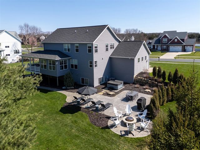 7856 Drake Ridge, Kalamazoo, MI 49009