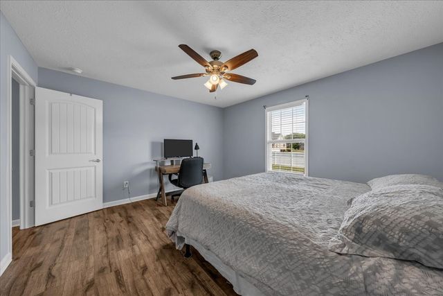 1841 Hills Chapel Rd, Manchester, TN 37355