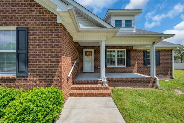 1841 Hills Chapel Rd, Manchester, TN 37355