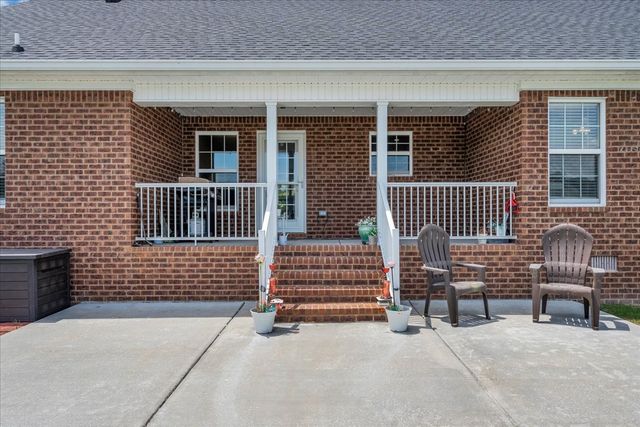 1841 Hills Chapel Rd, Manchester, TN 37355