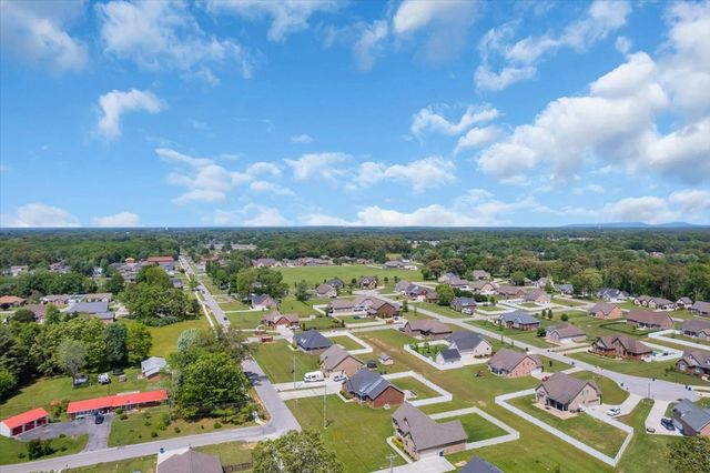 1841 Hills Chapel Rd, Manchester, TN 37355
