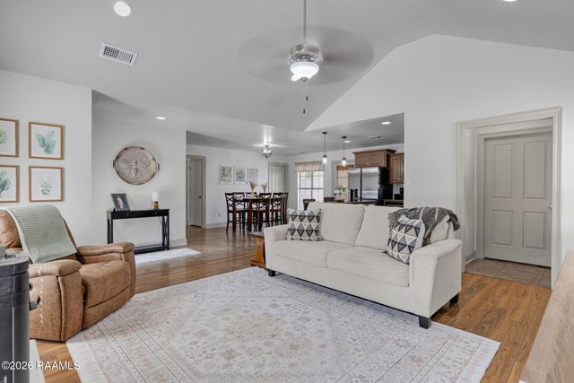 208 Landsdowne Way, Carencro, LA 70520