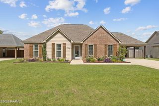 208 Landsdowne Way, Carencro, LA 70520