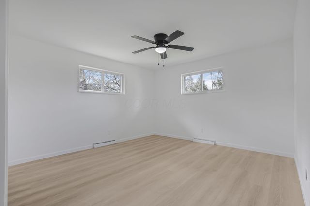 2425 Blue Valley Road SE, Lancaster, OH 43130