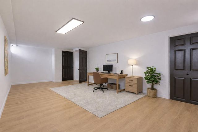 2425 Blue Valley Road SE, Lancaster, OH 43130