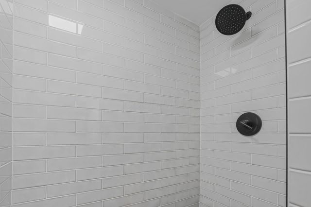 2425 Blue Valley Road SE, Lancaster, OH 43130