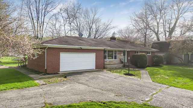 2425 Blue Valley Road SE, Lancaster, OH 43130