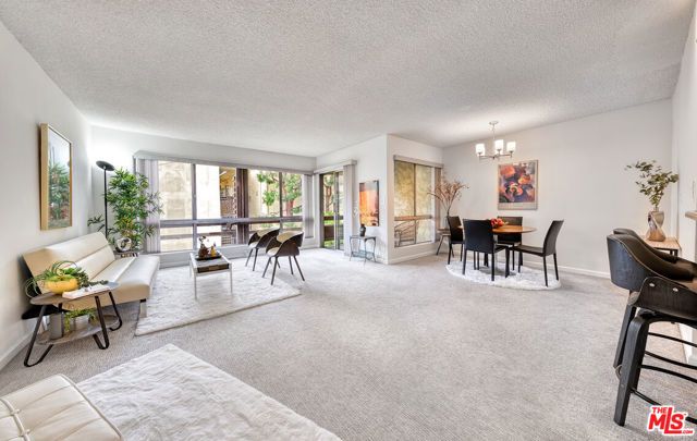 6250 Buckingham 204, Culver City, CA 90230