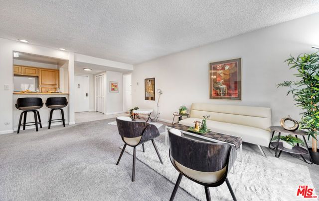 6250 Buckingham 204, Culver City, CA 90230