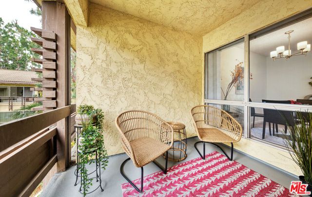 6250 Buckingham 204, Culver City, CA 90230
