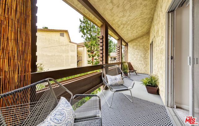 6250 Buckingham 204, Culver City, CA 90230
