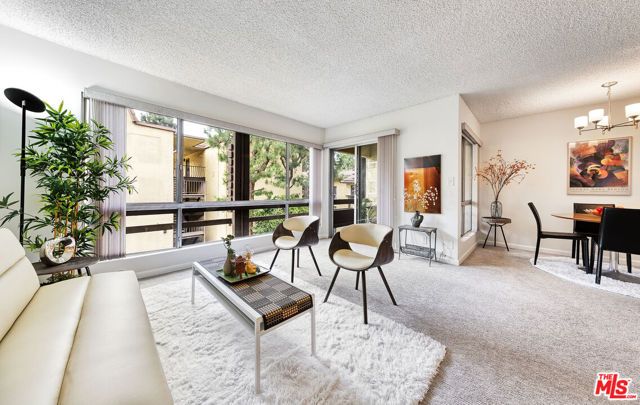 6250 Buckingham 204, Culver City, CA 90230