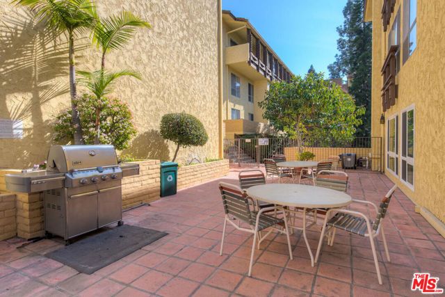 6250 Buckingham 204, Culver City, CA 90230
