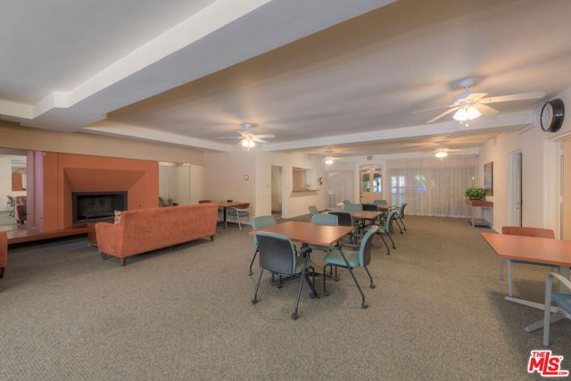 6250 Buckingham 204, Culver City, CA 90230