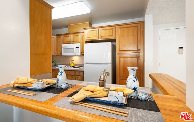 6250 Buckingham 204, Culver City, CA 90230