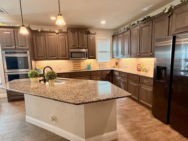 11733 Wax Myrtle Trail, Fort Worth, TX 76108