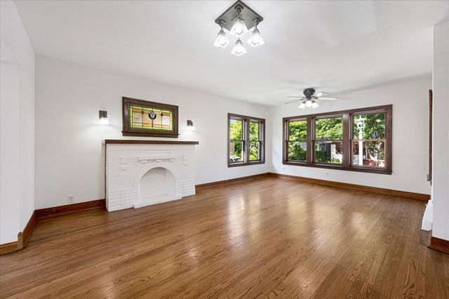602 Highland Avenue, Oak Park, IL 60304