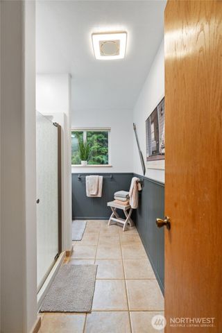 245 Joe Rocky Road, Raymond, WA 98577