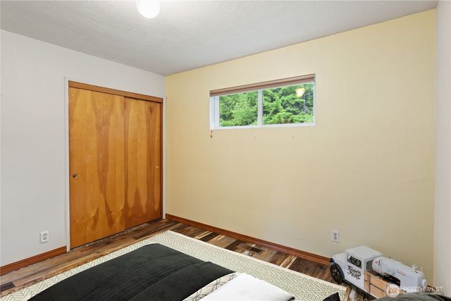 245 Joe Rocky Road, Raymond, WA 98577