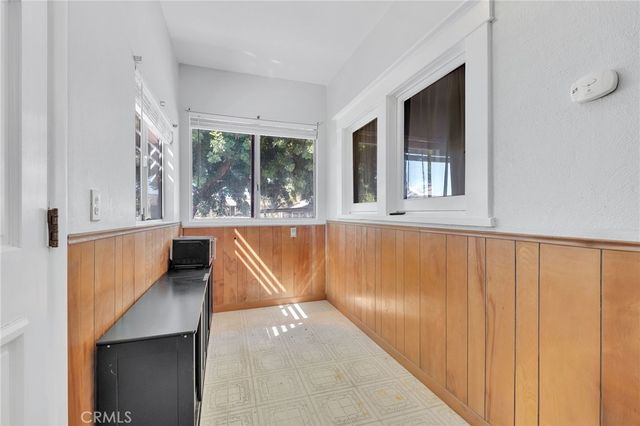 812 S Howard, Corona, CA 92879